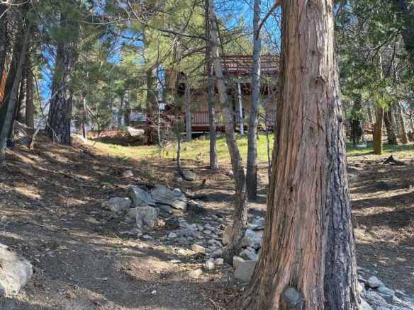 valley view, Rimforest, CA 92378
