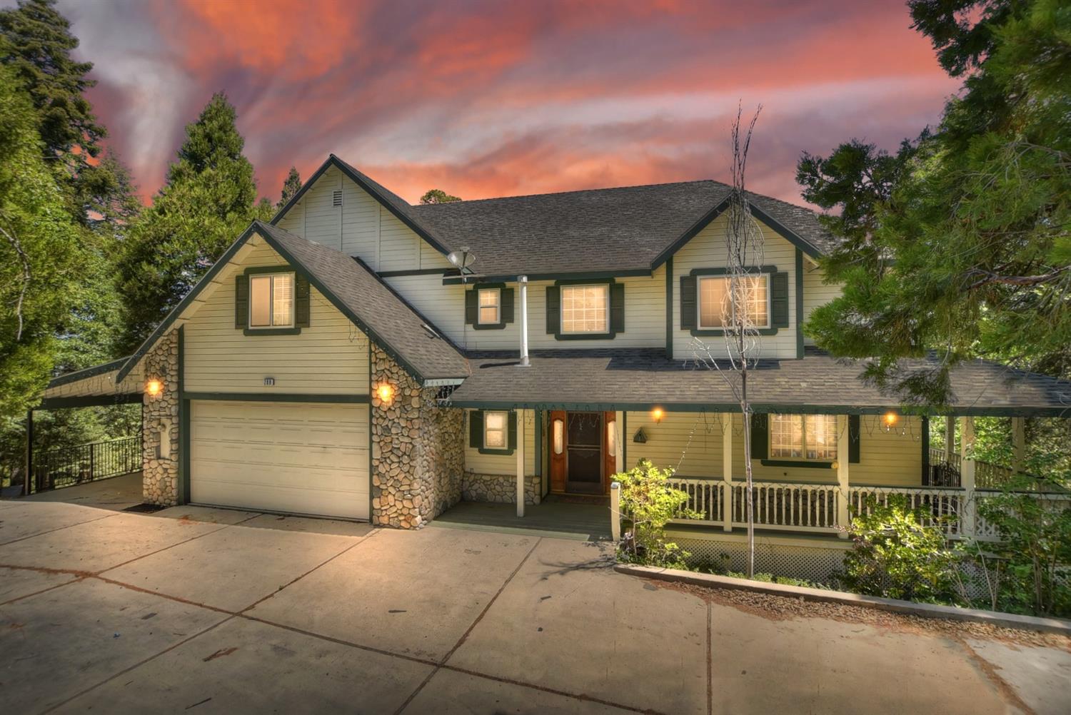 288 North Fairway Drive, Lake Arrowhead, CA 92352