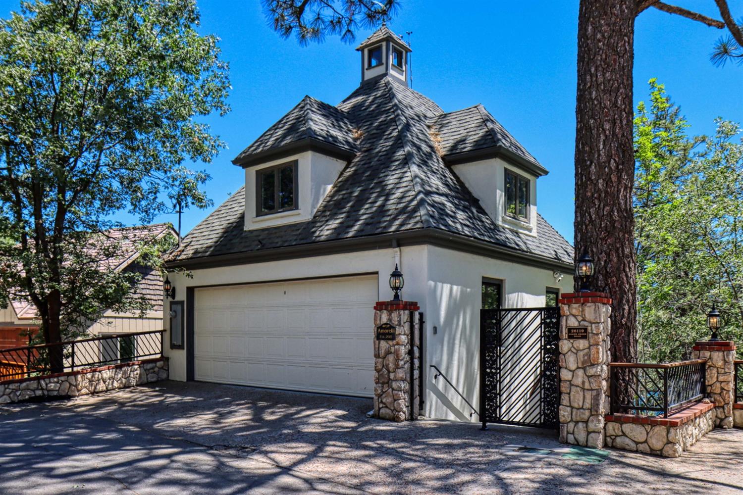 28119 North Shore Road, Lake Arrowhead, CA 92352