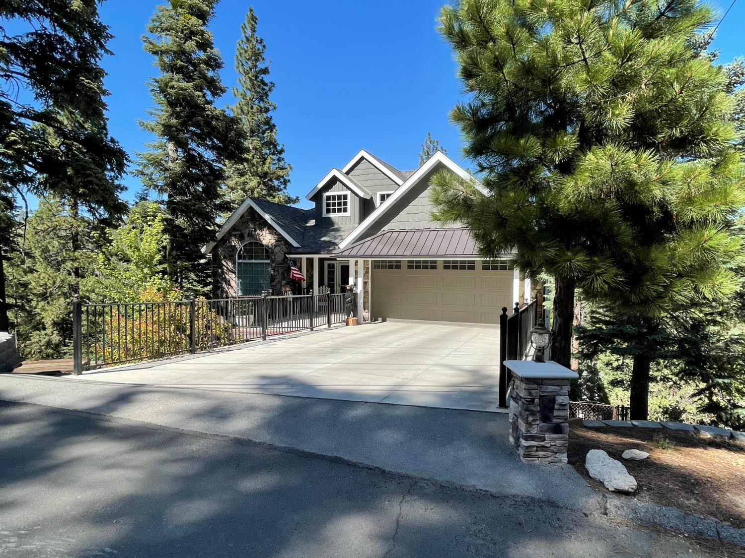 27563 North Bay Road, Lake Arrowhead, CA 92352