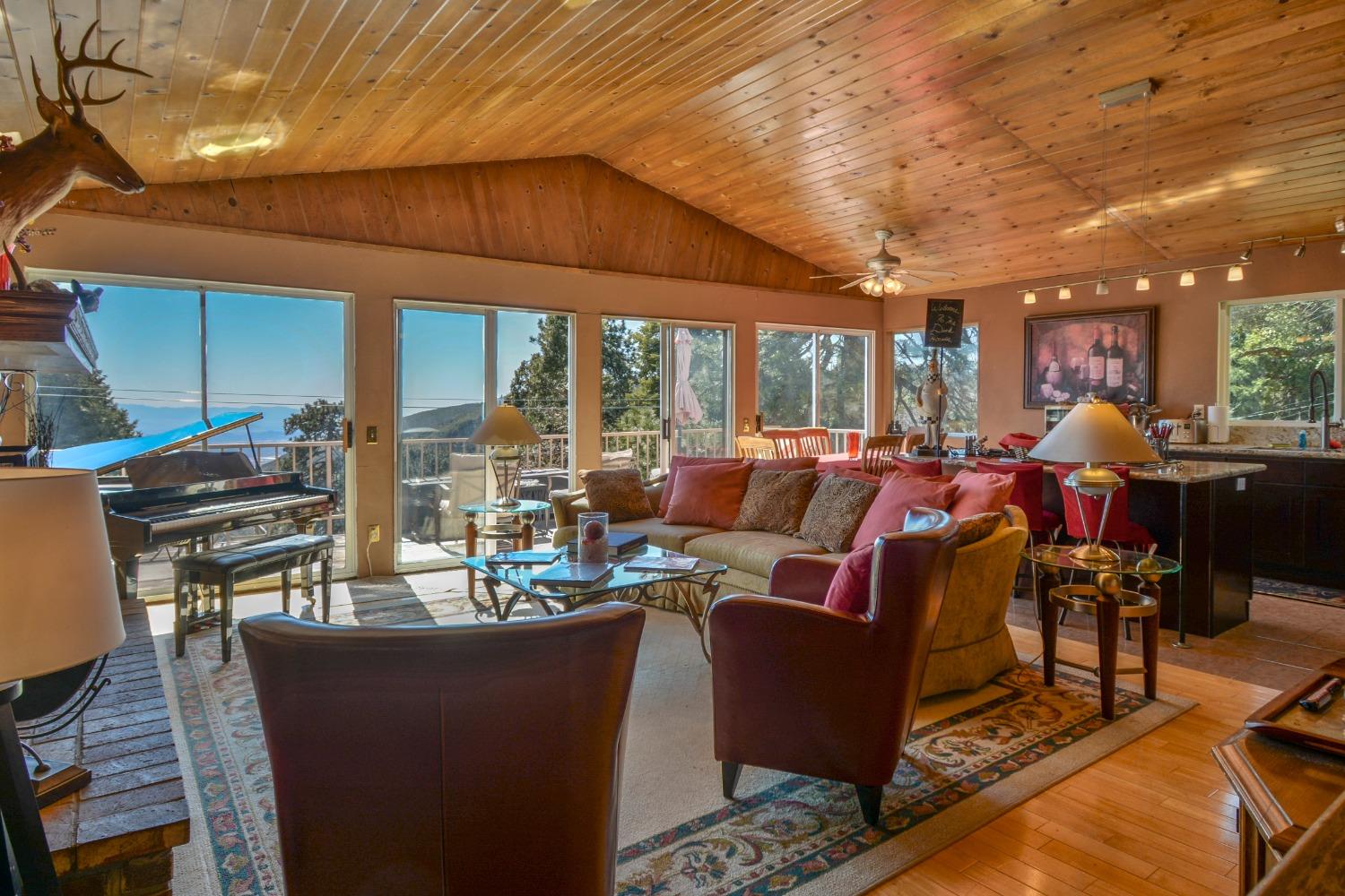 21580 Sawpit Canyon Road, Cedarpines Park, CA 92322