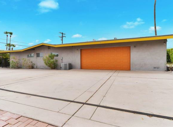 2111 E Wayne Road, Palm Springs, CA 92262