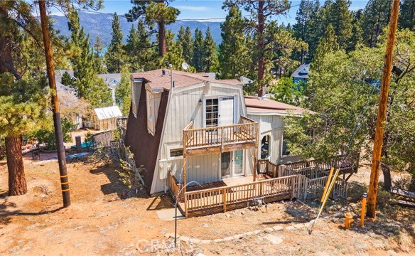 720 Maryland Road, Big Bear Lake, CA 92315