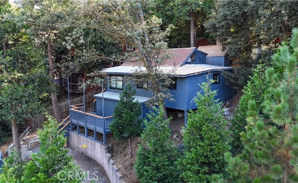 757 N Village Lane N, Crestline, CA 92325