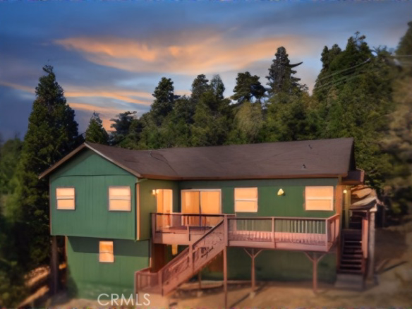 23903 Skyland Drive, Crestline, CA 92325
