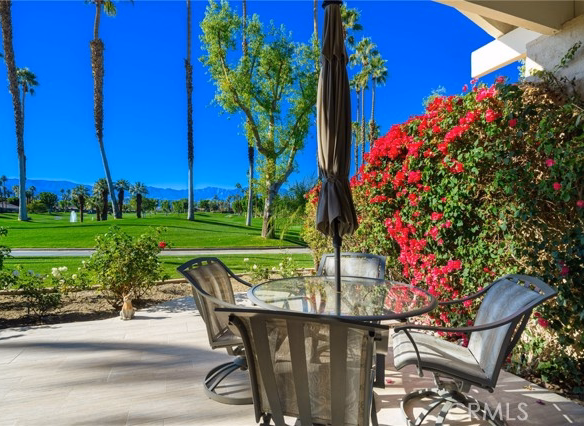 135 Blue River Drive, Palm Desert, CA 92211