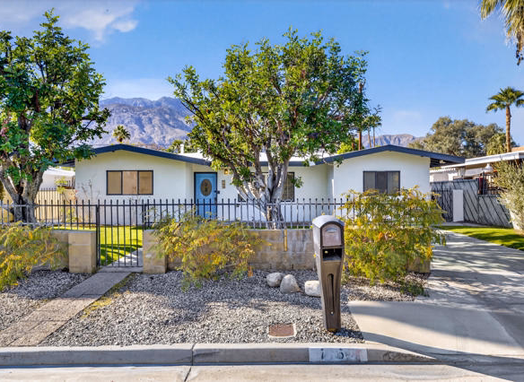 765 N Paseo De Anza, Palm Springs, CA 92262