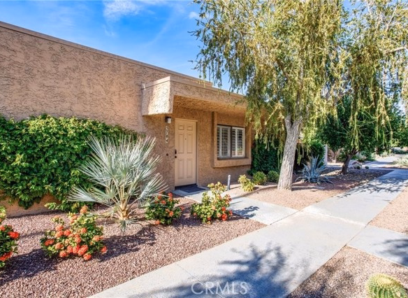 5784 Los Coyotes, Palm Springs, CA 92264