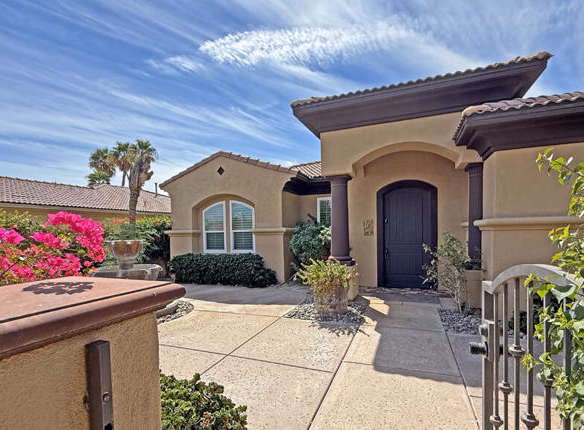 109 Batista Court, Palm Desert, CA 92211