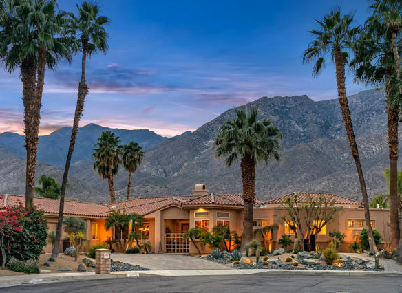 725 W Azalea Circle W, Palm Springs, CA 92264
