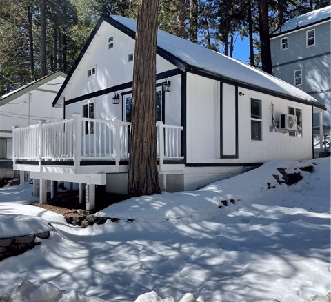 2588 Secret, Running Springs, CA 92382