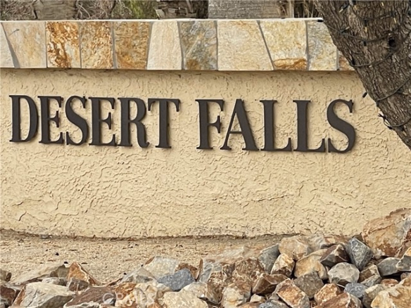 344 Vista Royale, Palm Desert, CA 92211