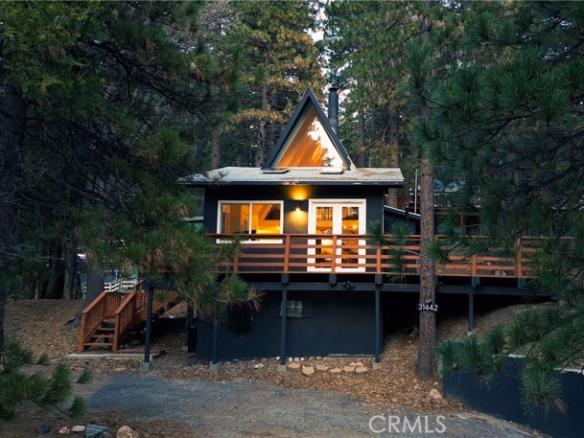31442 Ocean View, Running Springs, CA 92382