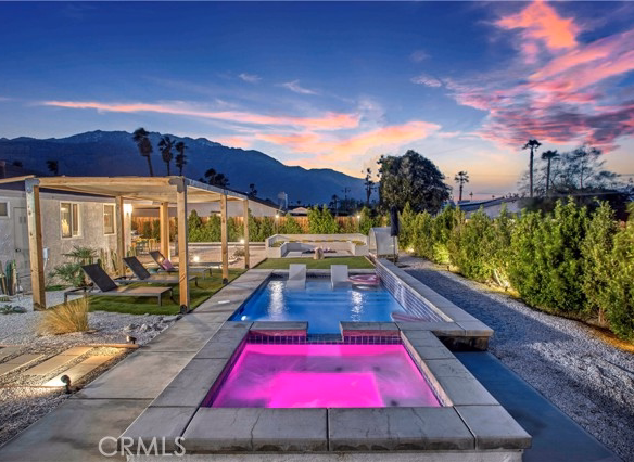 2144 E Rogers, Palm Springs, CA 92262