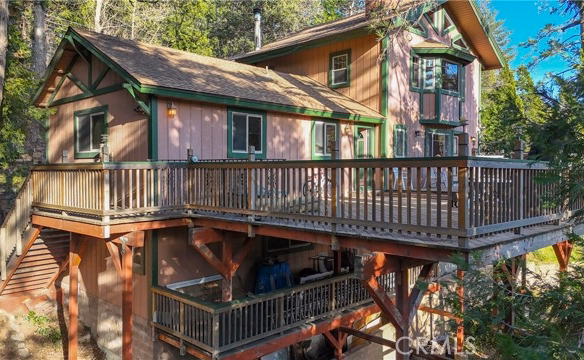 487 Wylerhorn Drive, Crestline, CA 92325