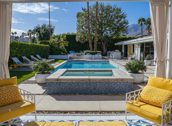 2444 S Calle Palo Fierro, Palm Springs, CA 92264