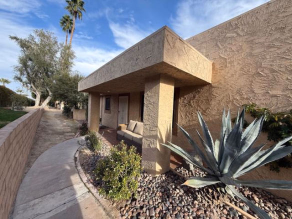 73721 Desert Vista Court, Palm Desert, CA 92260