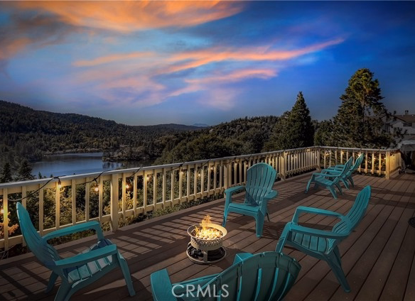 404 Darfo, Crestline, CA 92325