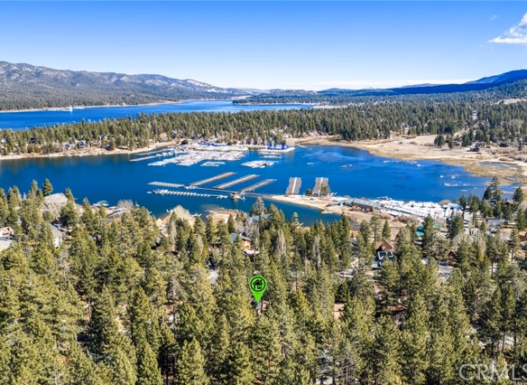 547 Chipmunk, Big Bear Lake, CA 92315