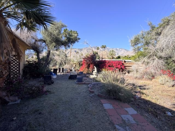 2290 N Milben Circle, Palm Springs, CA 92262