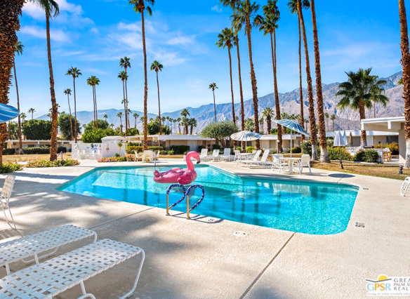 2033 E Ramon Road #2C, Palm Springs, CA 92264