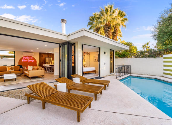 130 W Racquet Club Road #308, Palm Springs, CA 92262