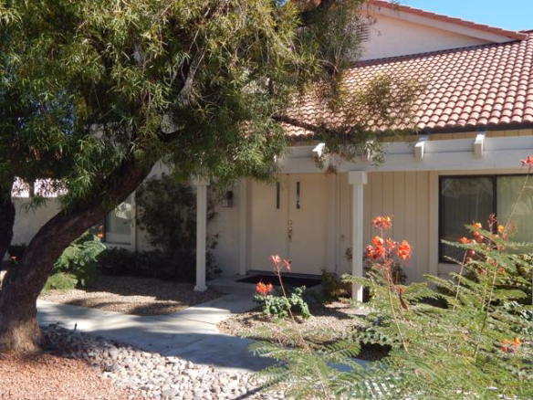 2010 Lawrence Crossley Road #1, Palm Springs, CA 92264