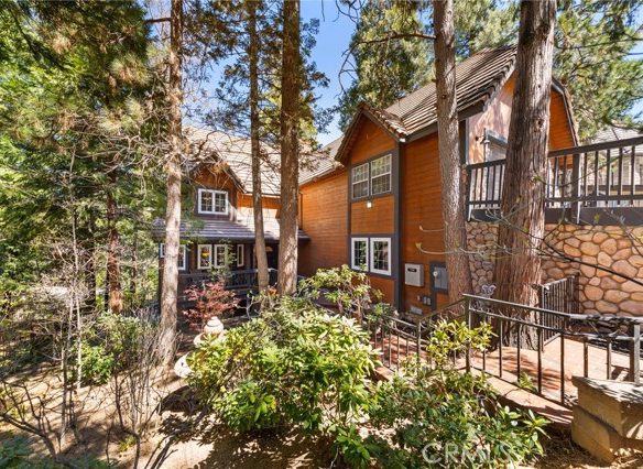 447 Bay View Drive, Lake Arrowhead, CA 92352