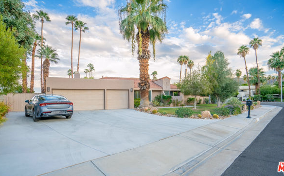 1592 S Compadre Road, Palm Springs, CA 92264