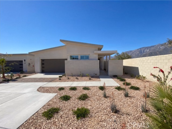 103 Mustang Lane, Palm Springs, CA 92262