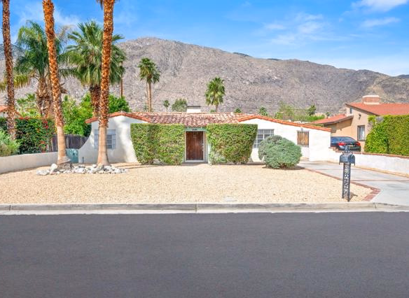 575 S Calle Santa Rosa S, Palm Springs, CA 92264