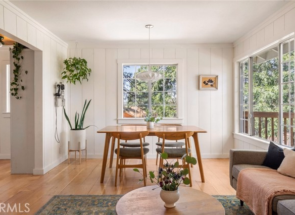 963 Chateau, Crestline, CA 92325