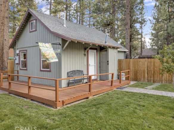 39074 North Bay, Big Bear Lake, CA 92315
