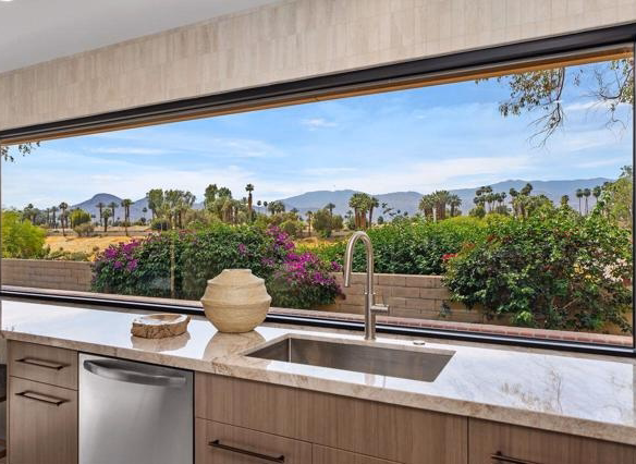 111 Conejo Circle, Palm Desert, CA 92260