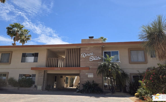 2290 S Palm Canyon Drive #114, Palm Springs, CA 92264