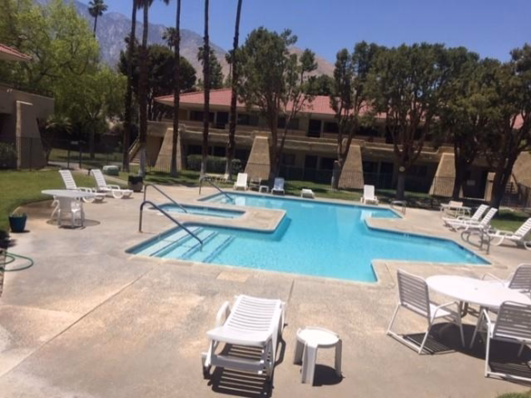 2822 Auburn Court #E200, Palm Springs, CA 92262