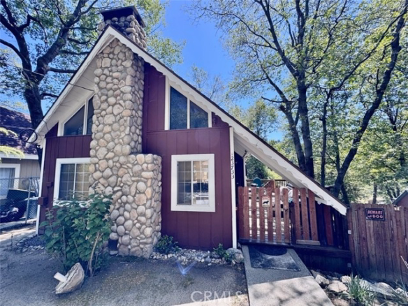 23733 Hillside, Crestline, CA 92325