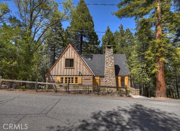 260 Burnt Mill, Lake Arrowhead, CA 92352