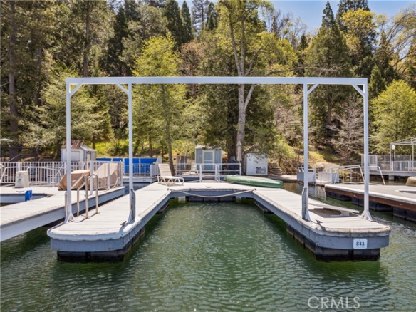 43 S43 -Single Slip Dock, Lake Arrowhead, CA 92352
