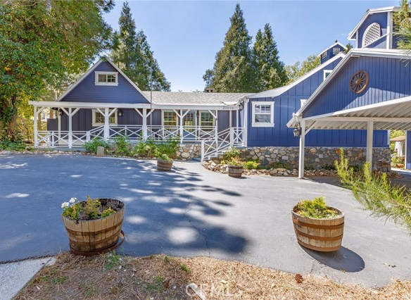 22606 Seeley Drive, Crestline, CA 92325