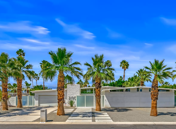 2190 E Terry Lane, Palm Springs, CA 92262