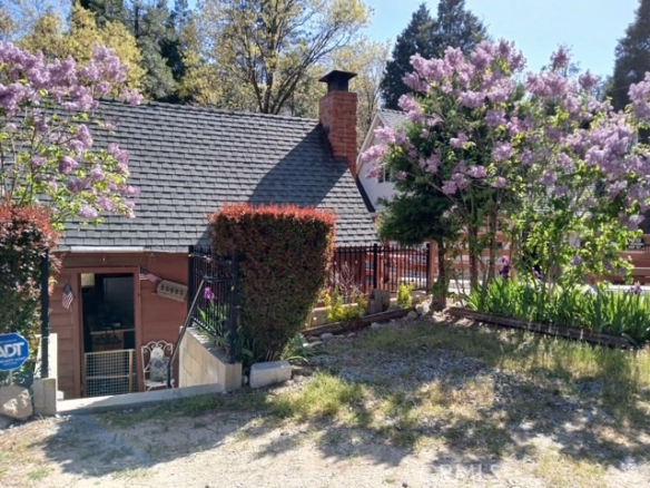 23683 Manzanita, Crestline, CA 92325