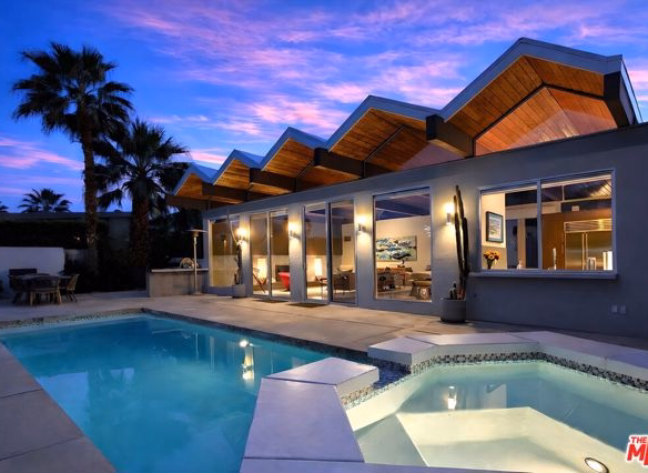 1732 Royal Palm Court, Palm Springs, CA 92262