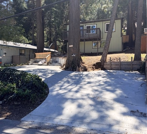 23803 Pioneer Camp, Crestline, CA 92325