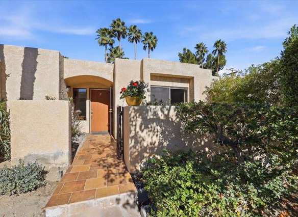 200 E Racquet Club Road ##2, Palm Springs, CA 92262