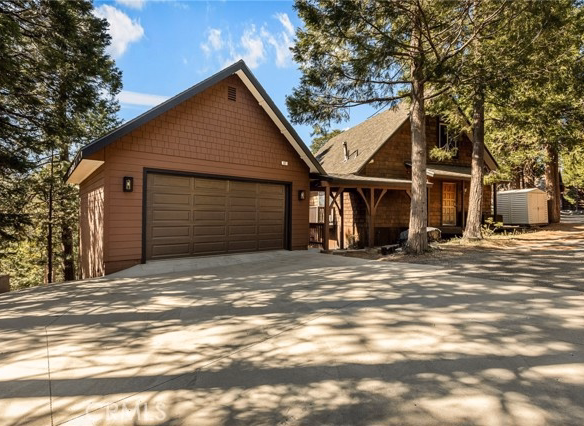 807 Grass Valley, Lake Arrowhead, CA 92352