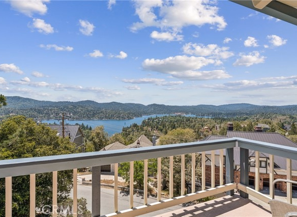 1369 Yellowstone, Lake Arrowhead, CA 92352