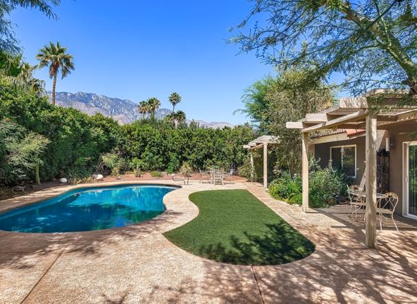 1391 E Gem Circle, Palm Springs, CA 92262