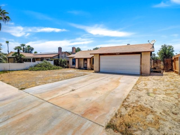 42805 Virginia Avenue, Palm Desert, CA 92211