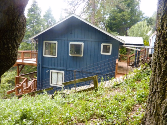 21531 Sawpit Canyon Road, Cedarpines Park, CA 92322